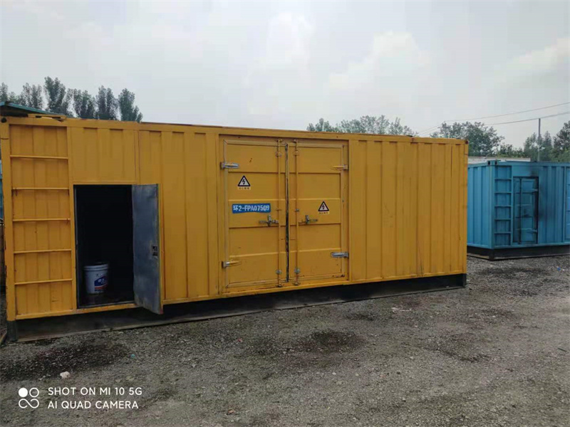 甘德200KW柴油发电机组需要配备什么型号的电缆线？