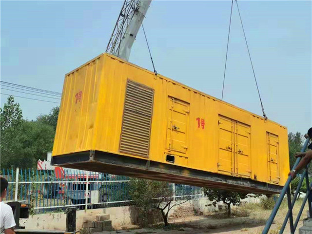 甘德300KW柴油发电机组油耗是多少？