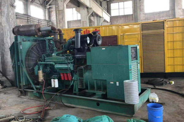 甘德发电机组的空气滤清器应该如何保养？