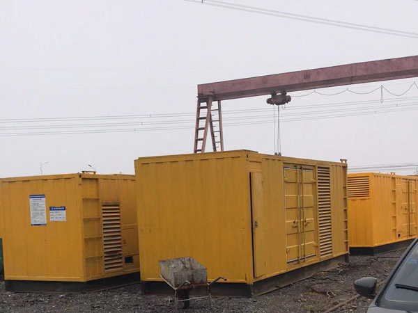 甘德100kw柴油发电机组每小时油耗？