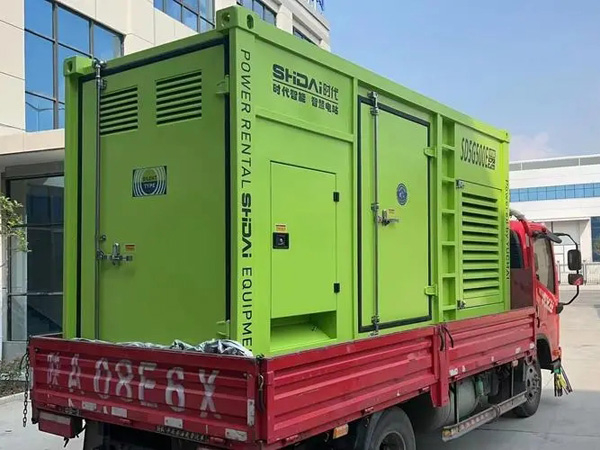 甘德更换水冷式机油散热器的密封件时，如何选择合适的密封胶？