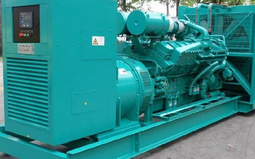 甘德柴油发电机组冬季使用中需要注意哪些事项？